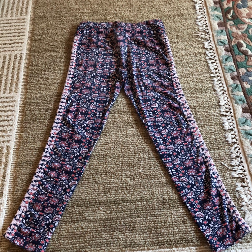 3/$25 Girls Tucker + Tate size xl leggings